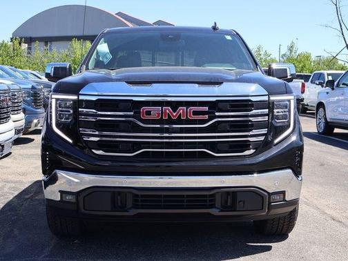 Onyx Black 2026 GMC Sierra 1500 SLT
