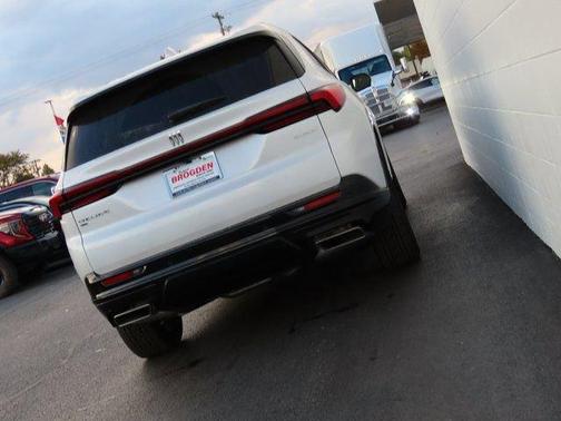 White Frost Tri-Coat 2025 Buick Enclave Sport Touring