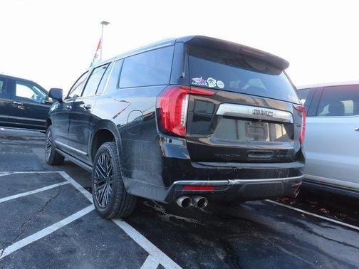 2022 GMC Yukon XL Denali
