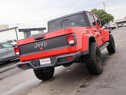 2021 Jeep Gladiator Sport