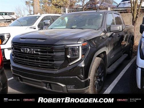 2023 GMC Sierra 1500 Elevation