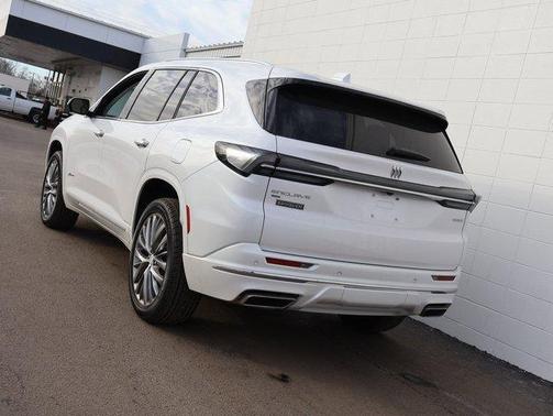 2025 Buick Enclave Avenir