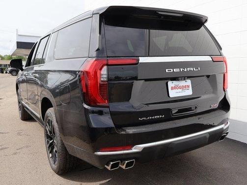 2025 GMC Yukon XL Denali