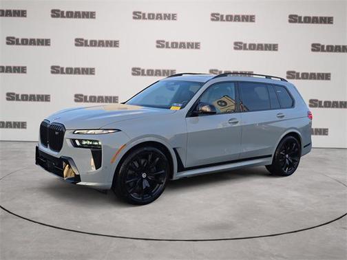 2023 BMW X7 M60i