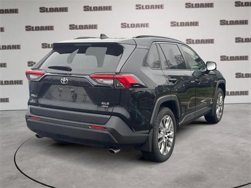 2020 Toyota RAV4 XLE Premium