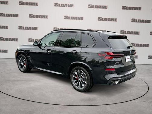 Black Sapphire Metallic 2026 BMW X5 xDrive40i