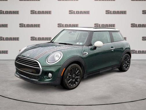British Racing Green Metallic 2019 MINI Hardtop
