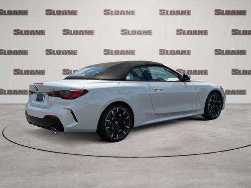 Mineral White Metallic 2027 BMW 430 i xDrive