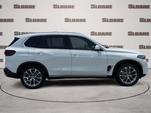 Alpine White 2026 BMW X5 xDrive40i