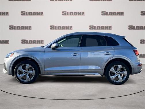 2023 Audi Q5 45 S line Premium Plus