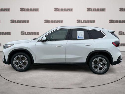 Mineral White Metallic 2023 BMW X1 xDrive28i