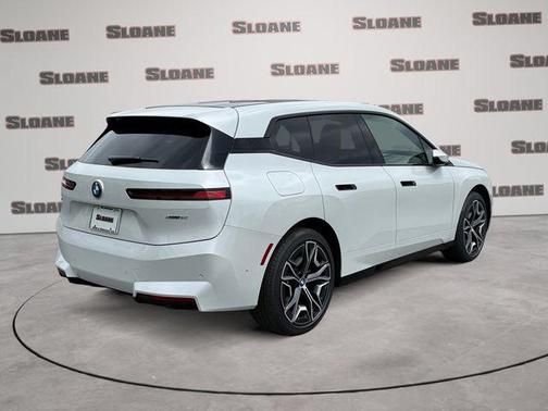 Mineral White Metallic 2026 BMW iX xDrive60