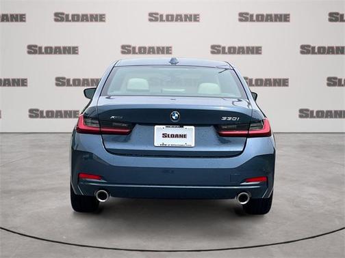 2025 BMW 330 i xDrive
