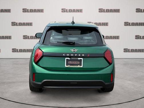 British Racing Green IV Metallic 2026 MINI Hardtop Cooper S