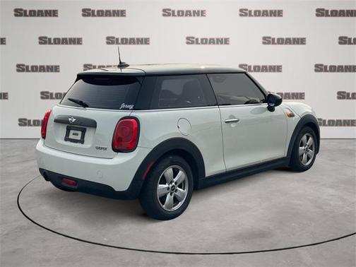 2016 MINI Hardtop Cooper