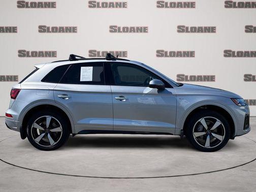 2022 Audi Q5 45 S line Premium Plus