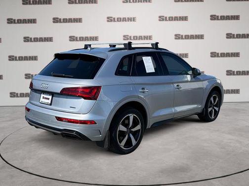 2022 Audi Q5 45 S line Premium Plus