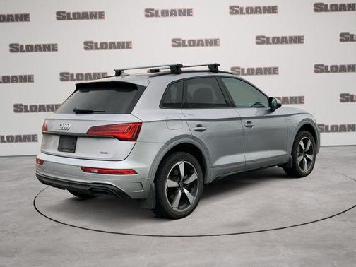 2022 Audi Q5 45 S line Premium Plus