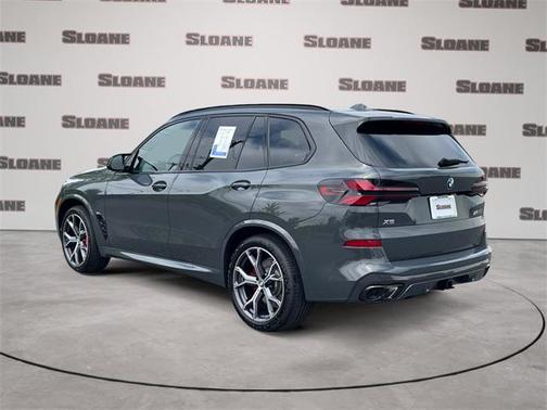 2025 BMW X5 M60i