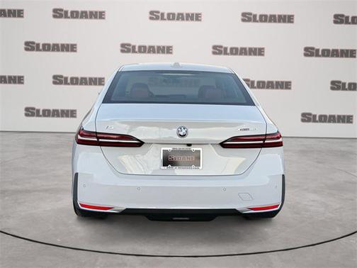 2025 BMW i5 xDrive40