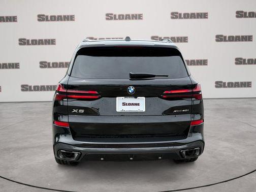 Black Sapphire Metallic 2026 BMW X5 xDrive40i