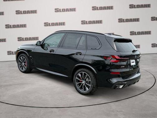 Black Sapphire Metallic 2026 BMW X5 xDrive40i