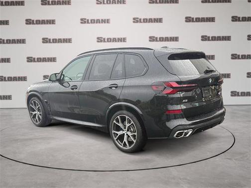 2024 BMW X5 M60i