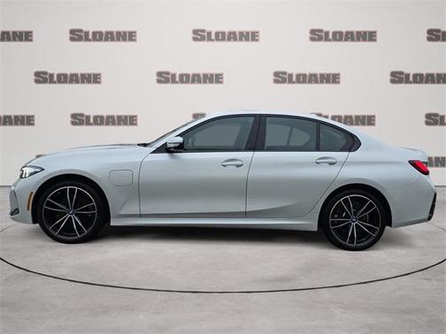 2024 BMW 330e xDrive