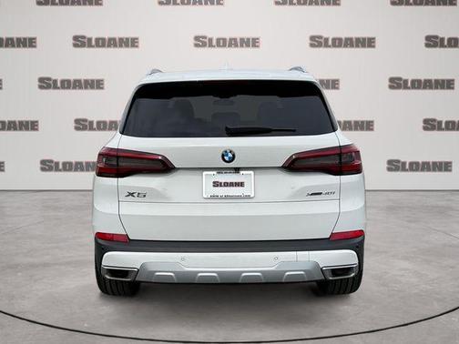 Alpine White 2023 BMW X5 xDrive40i