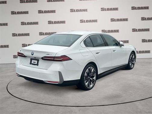 2025 BMW i5 xDrive40