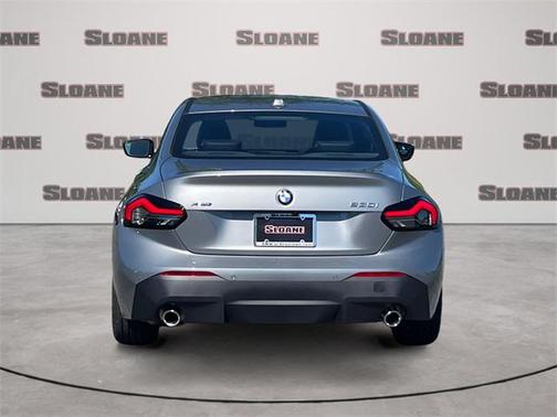 2025 BMW 230 i xDrive