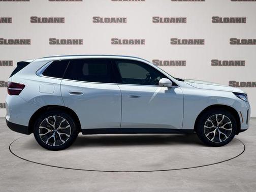 Mineral White Metallic 2026 BMW X3 30 xDrive