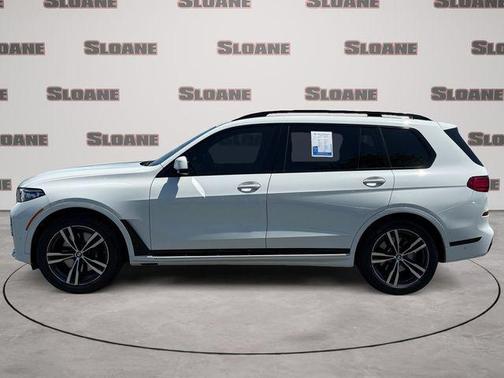 Alpine White 2022 BMW X7 xDrive40i