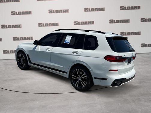 Alpine White 2022 BMW X7 xDrive40i