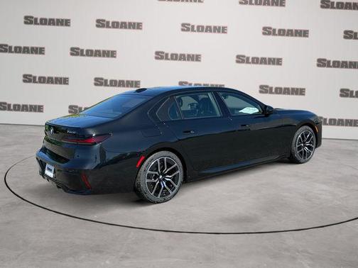 Black Sapphire Metallic 2026 BMW 750e i xDrive