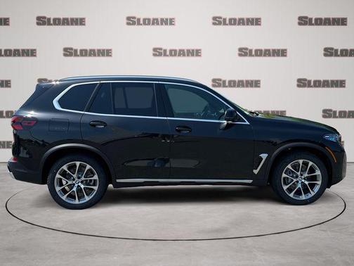 Black Sapphire Metallic 2026 BMW X5 xDrive40i