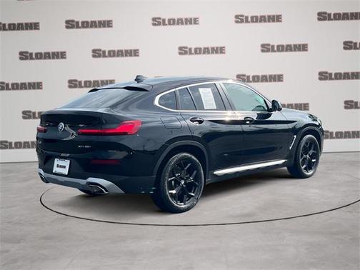 2025 BMW X4 xDrive30i