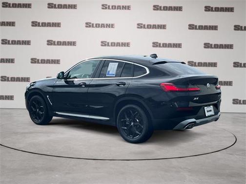 2025 BMW X4 xDrive30i