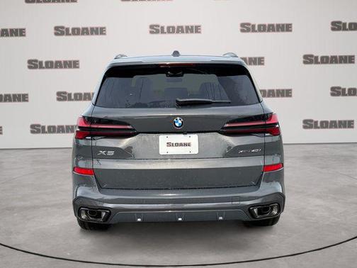 Dravit Grey Metallic 2026 BMW X5 xDrive40i