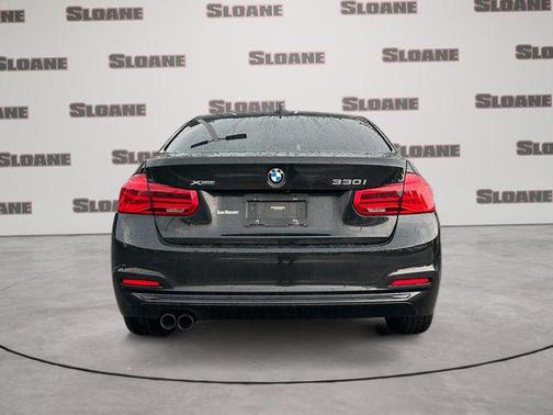 Black Sapphire Metallic 2018 BMW 330 xDrive