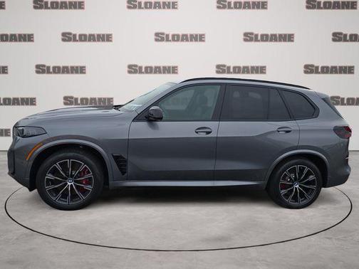 Skyscraper Grey Metallic 2026 BMW X5 M60i
