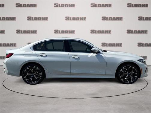 2025 BMW 330 i xDrive