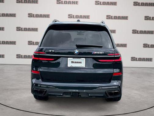 Carbon Black Metallic 2027 BMW X7 M60i