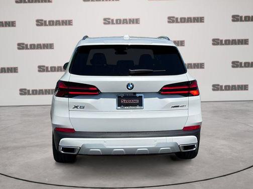 Mineral White Metallic 2026 BMW X5 xDrive40i