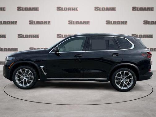 Black Sapphire Metallic 2026 BMW X5 xDrive40i