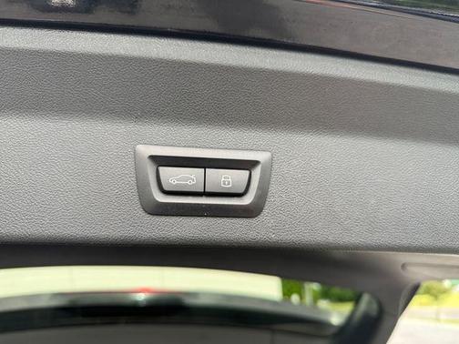 Black Sapphire Metallic 2024 BMW X3 xDrive30i