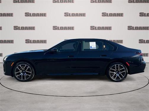 2025 BMW 740 xDrive