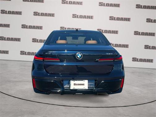 2025 BMW 740 xDrive