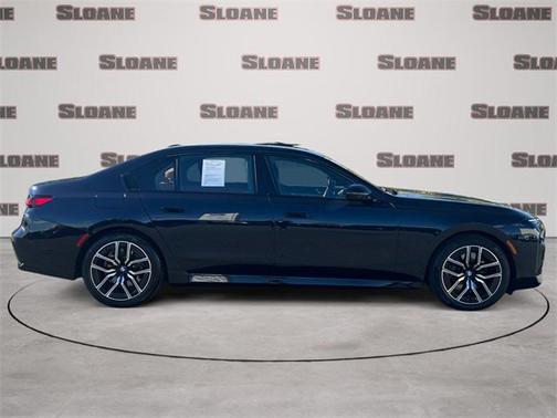 2025 BMW 740 xDrive