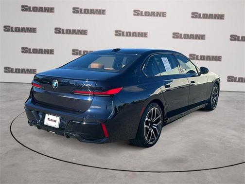 2025 BMW 740 xDrive